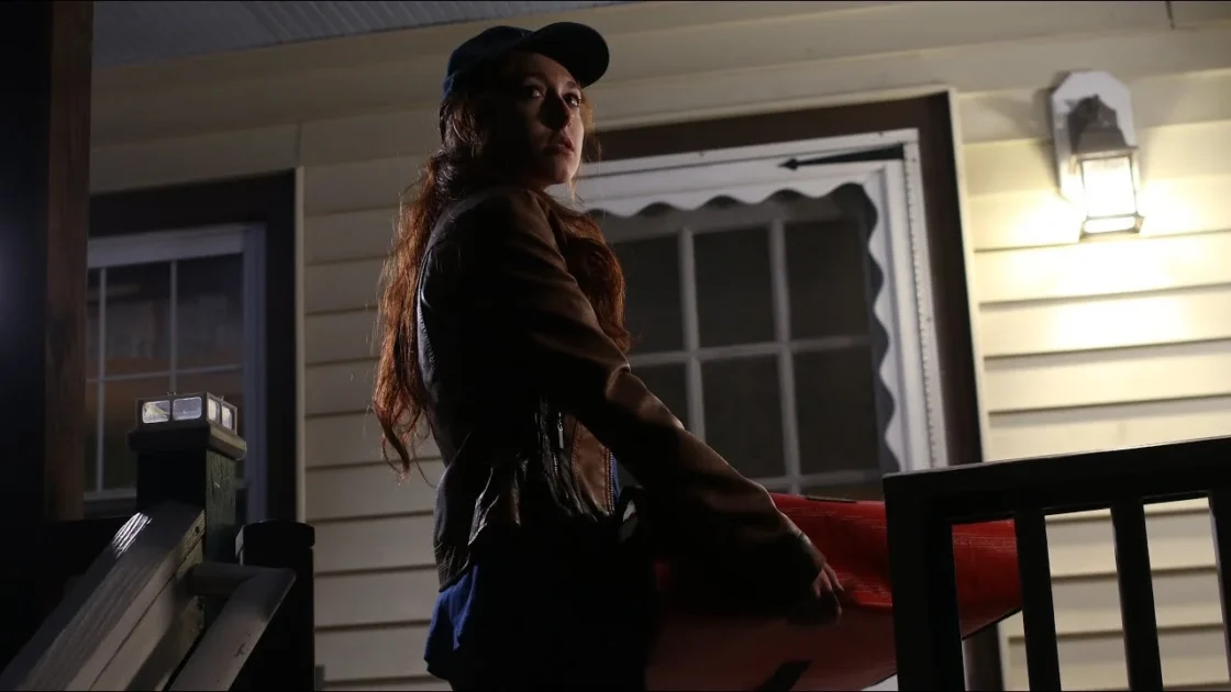 The catalyst for terror in Let's Not Meet, a simple pizza order gone horribly wrong.