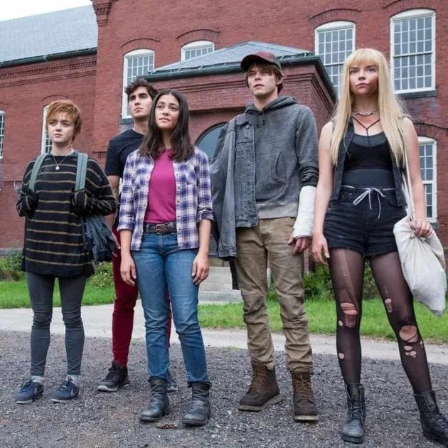 Blu Hunt, Maisie Williams, Charlie Heaton, Henry Zaga and Anya Taylor-Joy