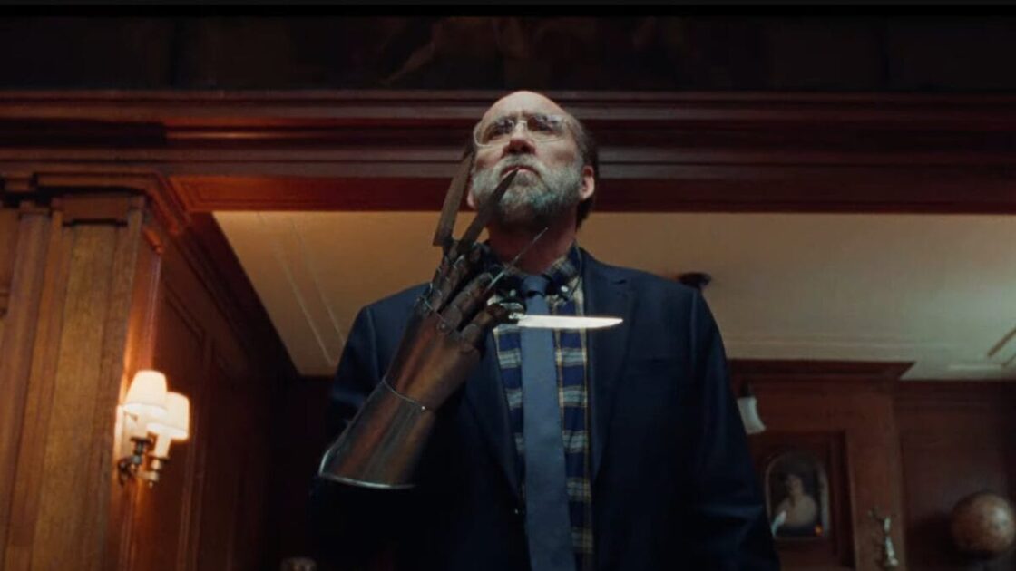 Dream Scenario streaming - Cage wears a Freddy Kruger weapon