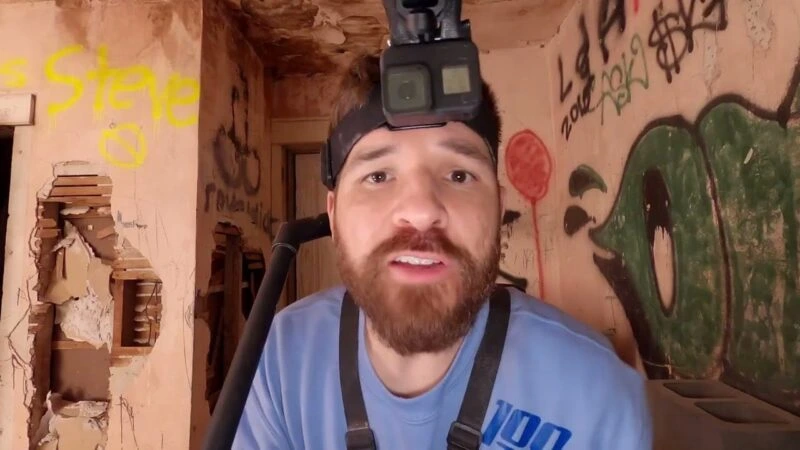 Courtesy of Blue Finch Films Releasing and Shudder 2022. Deadstream movie