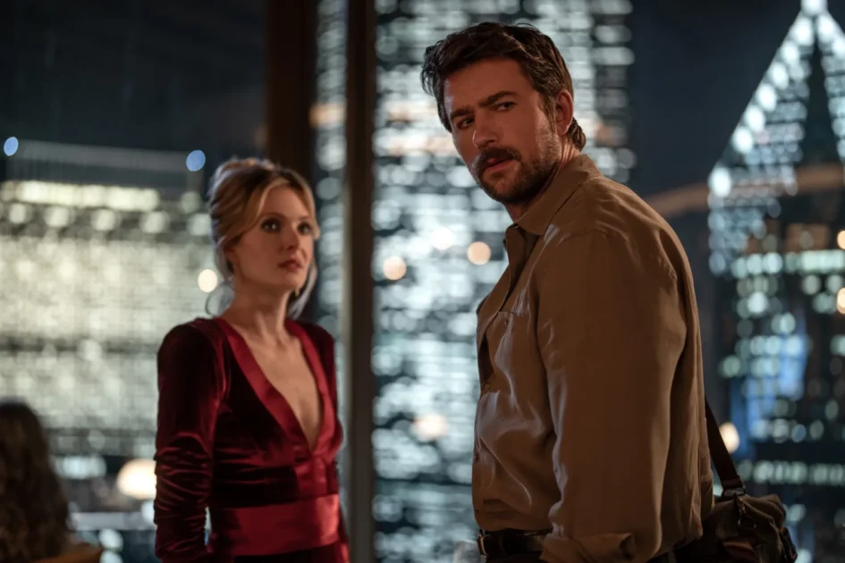 Starring in Drop: Stars
Meghann Fahy, Brandon Sklenar, Violett Beane