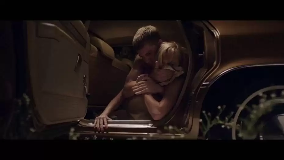 Keir Gilchrist and Maika Monroe in It Follows in Everything you need to know about It Follows
